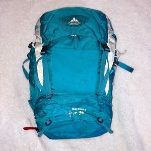 Backpacking backpack